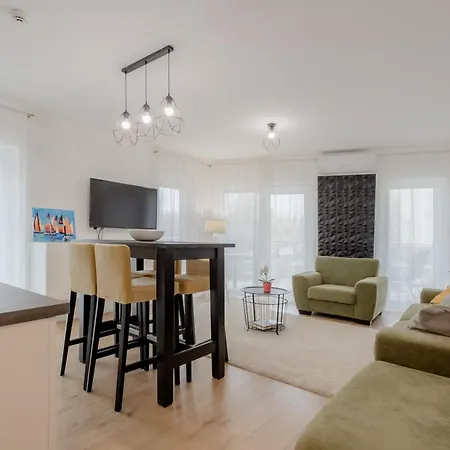 Admiral Luxury Studio Apartman By Bltn * Siófok