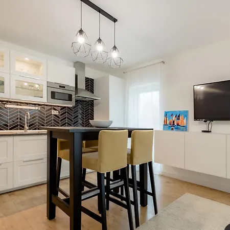 Lägenhet Admiral Luxury Studio Apartman By Bltn Siófok